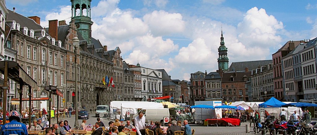 Mons